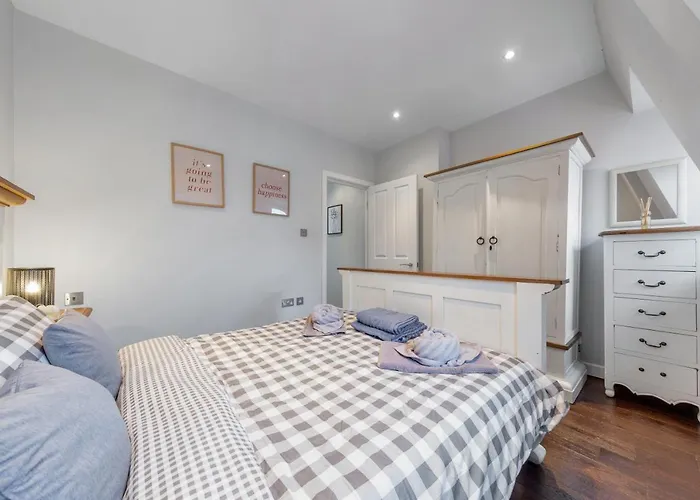 Sleep 4 In Hoxton Near Shoreditch Liverpool St Rw6