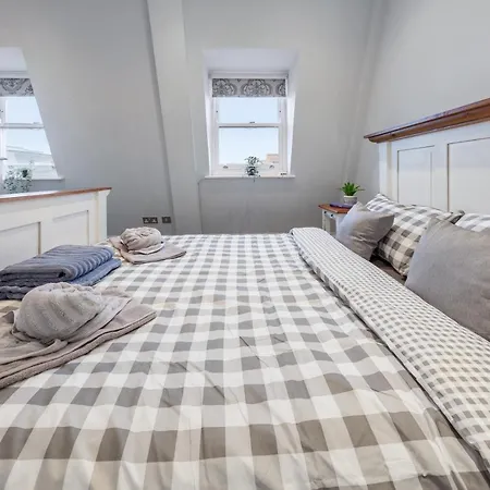Sleep 4 In Hoxton Near Shoreditch Liverpool St Rw6 London Exterior photo